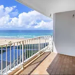 Breakers Beach Retreat